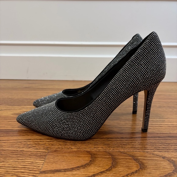 NWOB Gianni Bini Embellished Stilettos - Picture 3 of 9